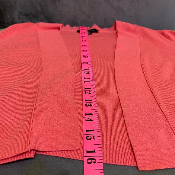 Ann Taylor Pink Crop Sweater - Picture 4 of 6